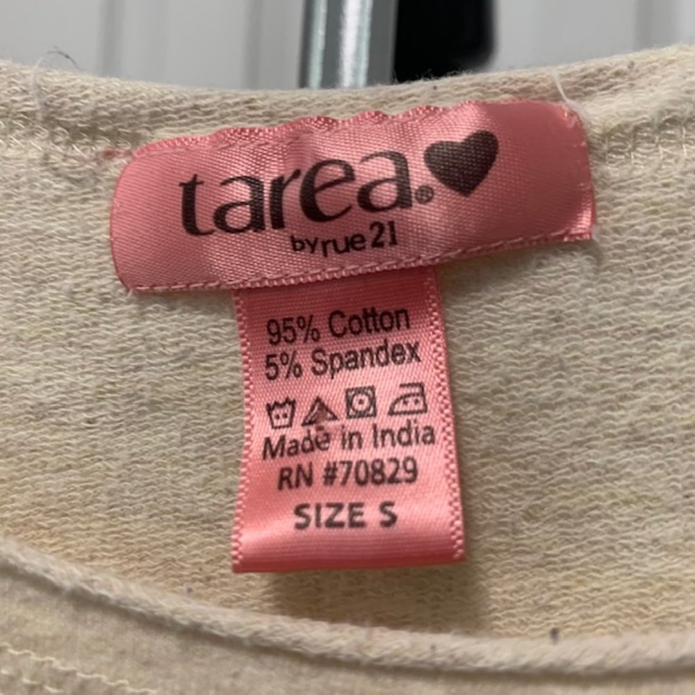 Tarea Cream Peace Sweatshirt Small - Picture 4 of 5